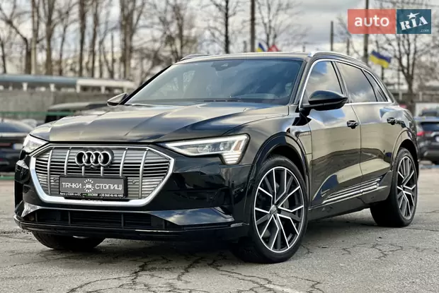 Audi e-tron 2019