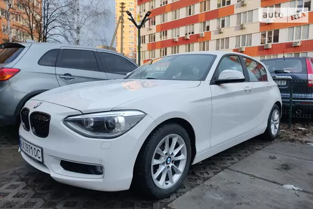 BMW 1 Серії (F20) — Вікіпедія