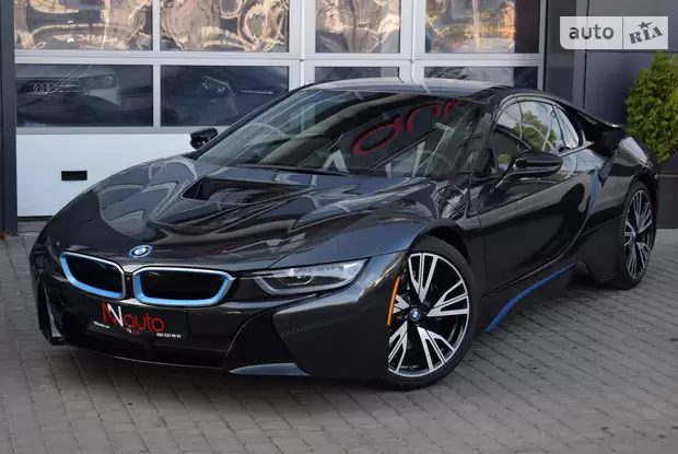 BMW i8: цена, технические характеристики, фото БМВ i8, отзывы, обои