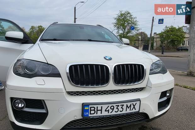 BMW X6 2012