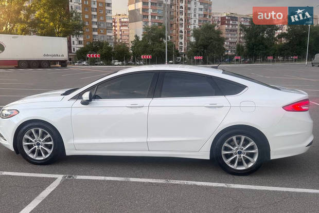 Ford Fusion 2016