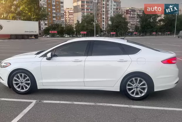 Ford Fusion 2016