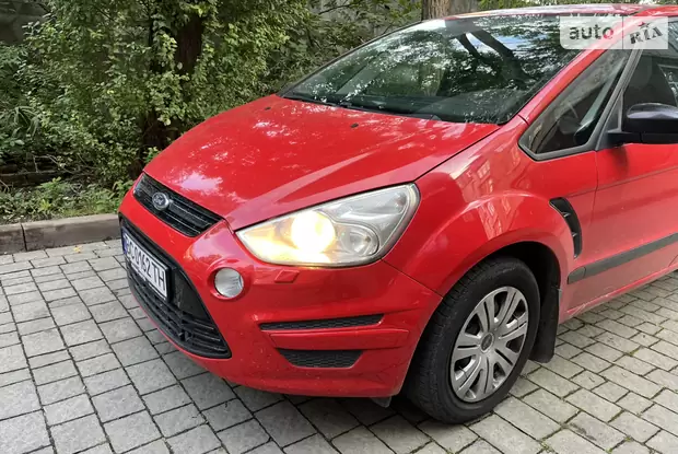 Ford S-Max 2012