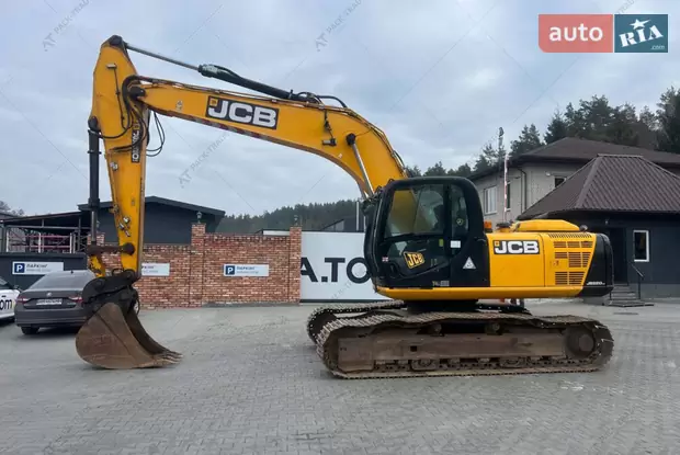 JCB JS 220LC 2014