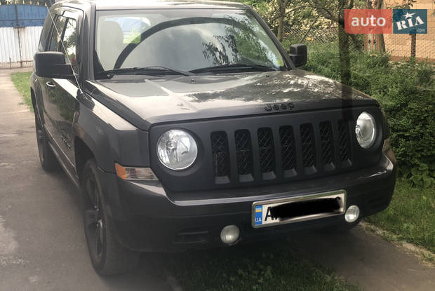 Auto Ria Kupiti Siri Avto Dzhip Patriot Prodazh Jeep Patriot Sirogo Koloru