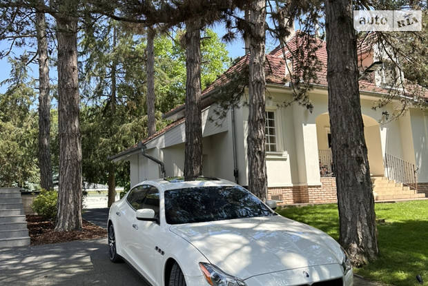 Maserati Quattroporte 2016