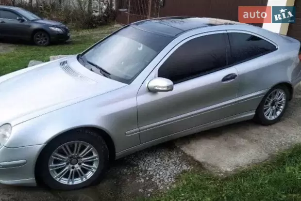 Mercedes-Benz C-Class 2001