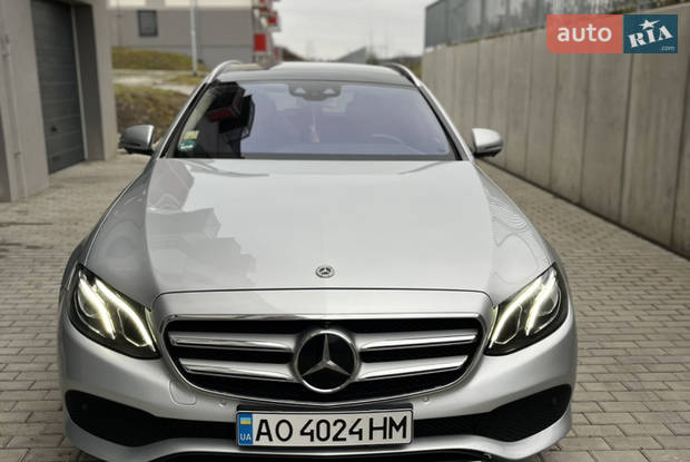 Mercedes-Benz E-Class 2017