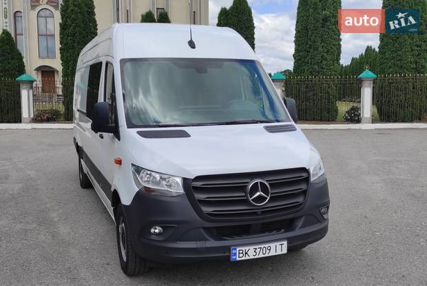 Mercedes-Benz Sprinter 2022