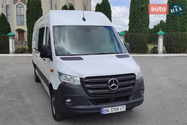 Mercedes-Benz Sprinter 2022