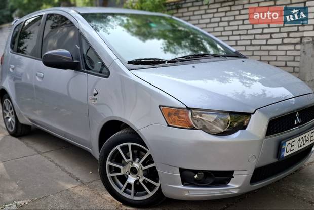 Mitsubishi Colt 2012