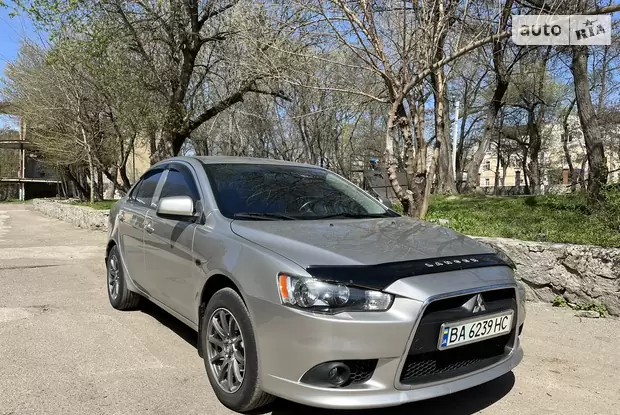Mitsubishi Lancer 2012