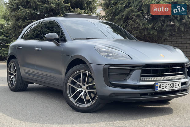 Porsche Macan 2021