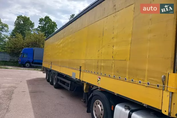 Schmitz Cargobull S01 2005