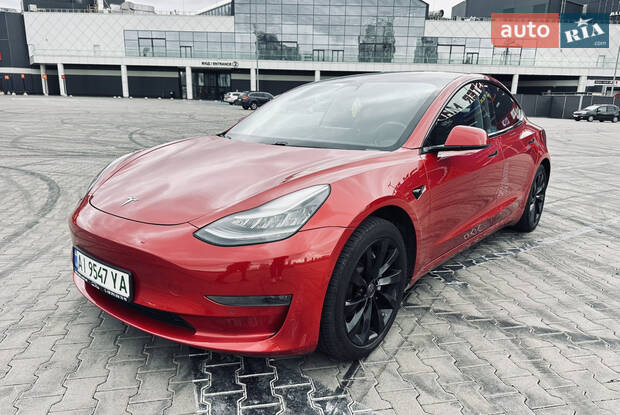 Tesla Model 3 2019