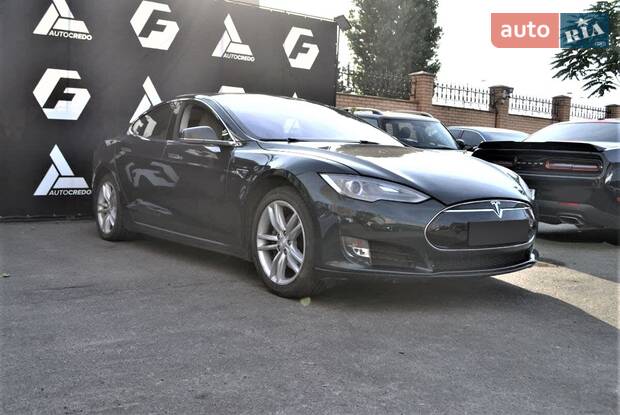 Auto Ria Prodazh Tesla Model S Bu Kupiti Tesla Model S V Ukrayini