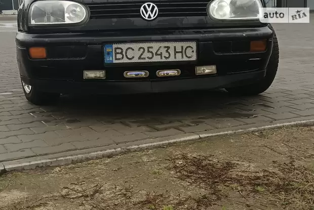 Volkswagen Golf III ...