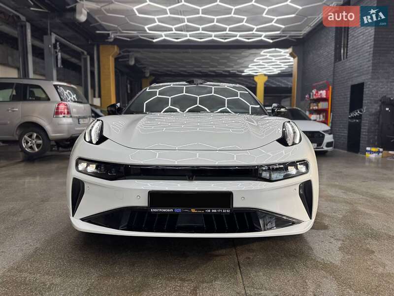 Внедорожник / Кроссовер Zeekr 001 2024 в Киеве