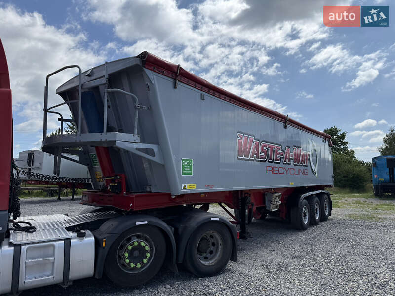 Самоскид напівпричіп STAS 038 2008 в Бучачі Самоскид напівпричіп STAS 038 2008 в Бучачі