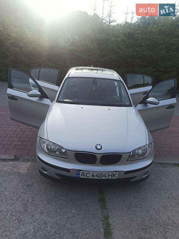 Хэтчбек BMW 1 Series 2004 в Шепетовке Хэтчбек BMW 1 Series 2004 в Шепетовке