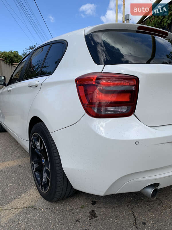 Хэтчбек BMW 1 Series 2014 в Одессе