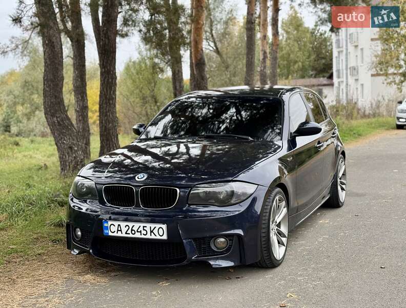 Хэтчбек BMW 1 Series 2006 в Киеве