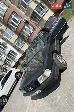 Седан Audi 100 1987 в Львове Седан Audi 100 1987 в Львове