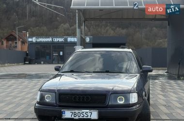 Седан Audi 100 1991 в Сваляві