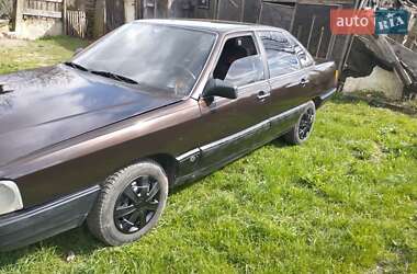 Седан Audi 100 1982 в Ковеле