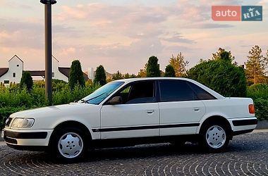 Седан Audi 100 1991 в Днепре