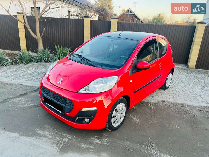 Хэтчбек Peugeot 107 2012 в Днепре Хэтчбек Peugeot 107 2012 в Днепре