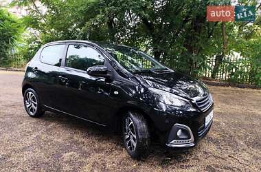 Хетчбек Peugeot 108 2016 в Ужгороді