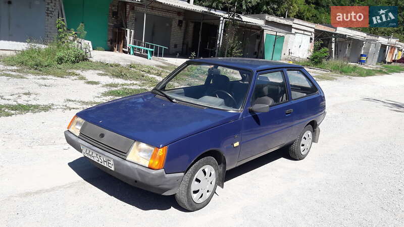 Хэтчбек ЗАЗ 1102 Таврия-Нова 2003 в Запорожье