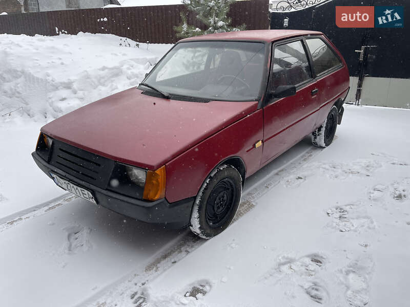 Хэтчбек ЗАЗ 1102 Таврия 1992 в Ровно