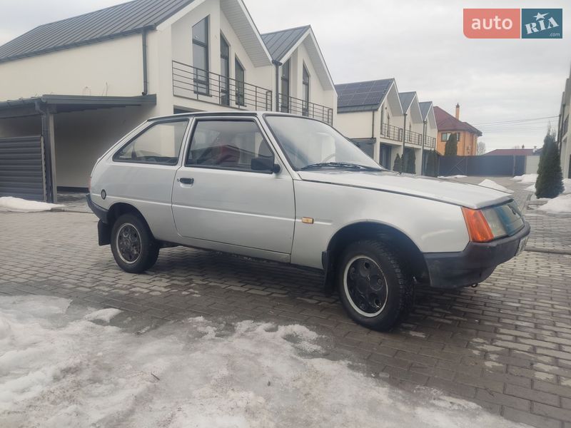 Хетчбек ЗАЗ 1102 Таврія 1997 в Києві