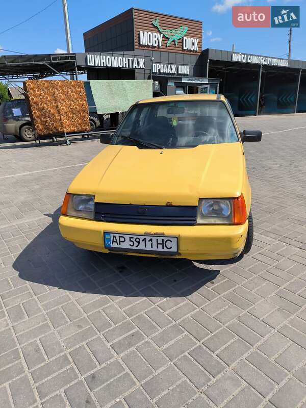 Лифтбек ЗАЗ 1103 Славута 2003 в Запорожье Лифтбек ЗАЗ 1103 Славута 2003 в Запорожье