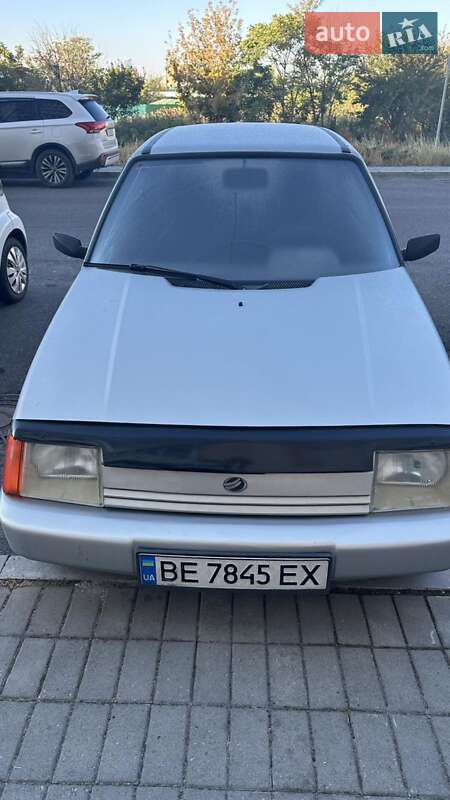 Лифтбек ЗАЗ 1103 Славута 2008 в Николаеве