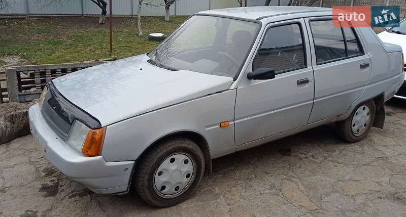 Лифтбек ЗАЗ 1103 Славута 2004 в Маньковке