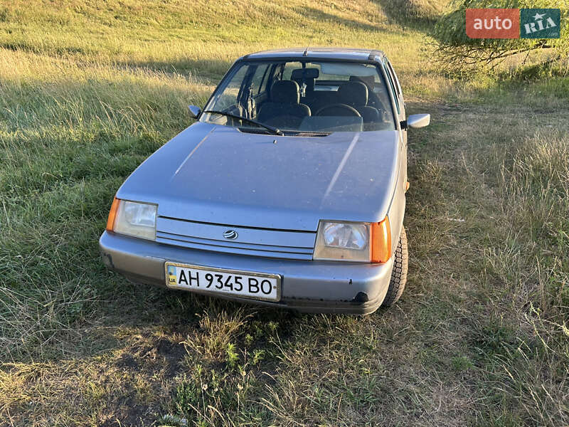 Лифтбек ЗАЗ 1103 Славута 2006 в Славянске Лифтбек ЗАЗ 1103 Славута 2006 в Славянске