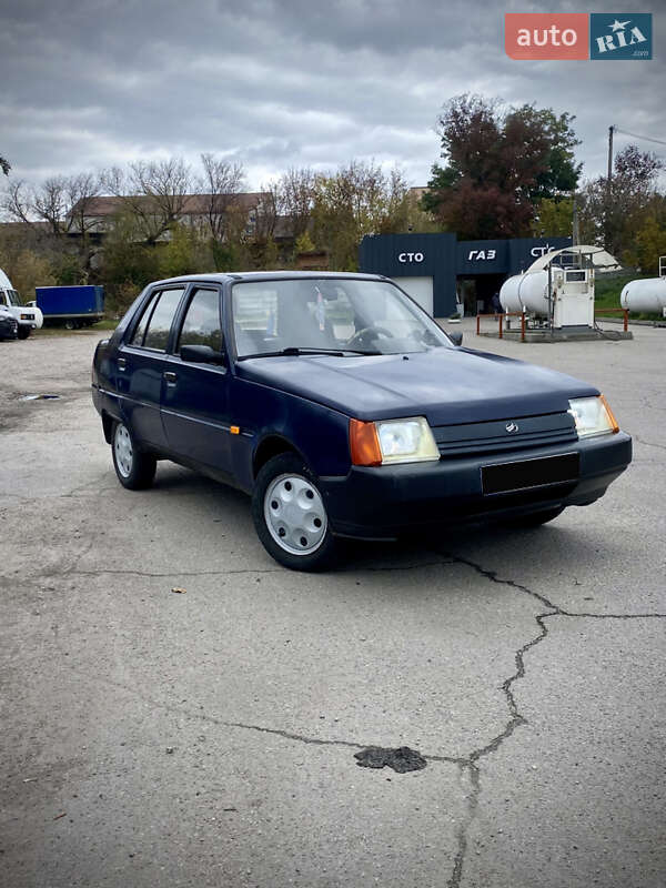 Лифтбек ЗАЗ 1103 Славута 2007 в Белой Церкви Лифтбек ЗАЗ 1103 Славута 2007 в Белой Церкви