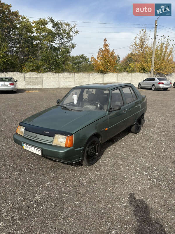 Лифтбек ЗАЗ 1103 Славута 2006 в Запорожье