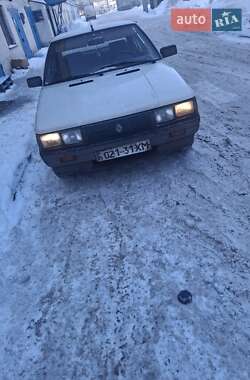 Хэтчбек Renault 11 1986 в Хмельницком