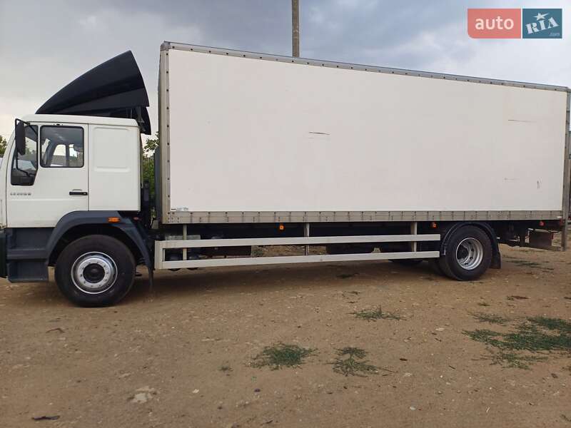 Грузовой фургон MAN 18.220 2001 в Николаеве