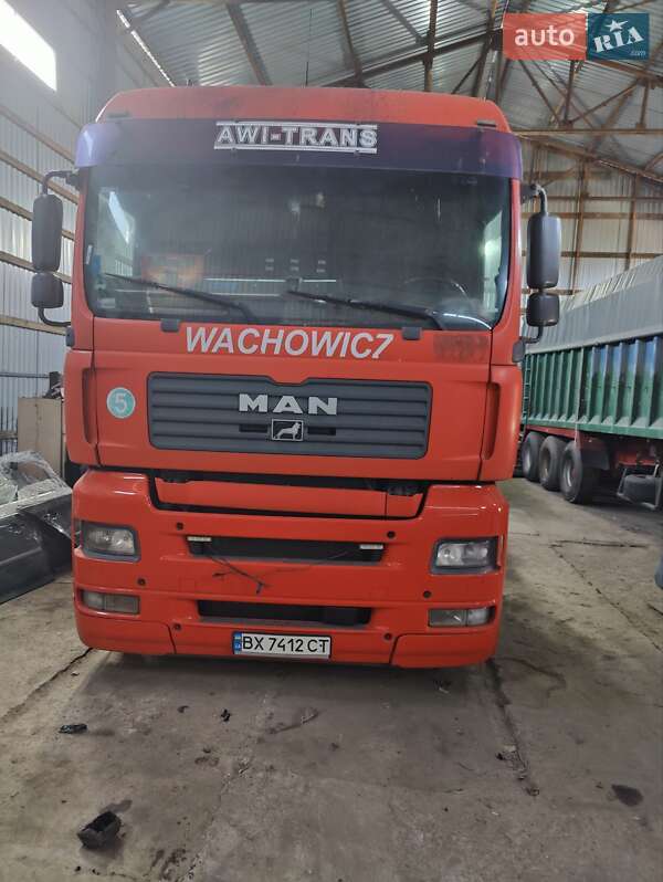 Зерновоз MAN 18.403 2007 в Шепетовке