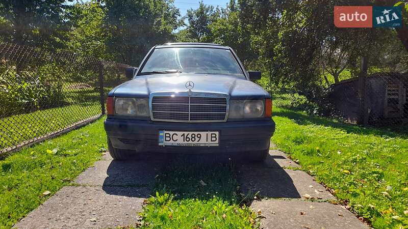 Седан Mercedes-Benz 190 1985 в Стрые