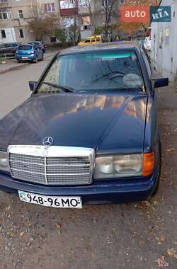 Седан Mercedes-Benz 190 1985 в Чернівцях