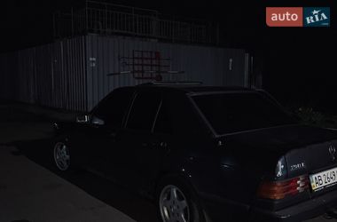 Седан Mercedes-Benz 190 1985 в Вапнярці