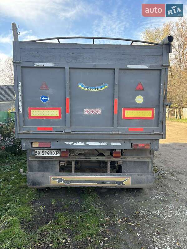 Самосвал прицеп ГКБ 1988 1991 в Городке