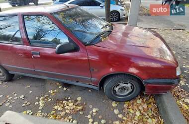 Хэтчбек Renault 19 1998 в Харькове