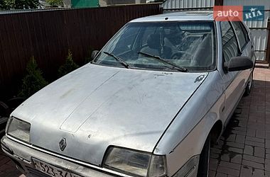 Хэтчбек Renault 19 1992 в Яготине